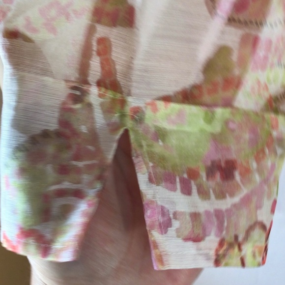 Coldwater Creek Women’s Blouse Size XL Semi-Sheer Abstract Floral Pleated Front - Picture 8 of 14